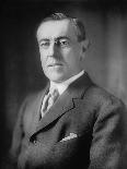 President Woodrow Wilson addressing Congress, c.1917-Harris & Ewing-Photographic Print