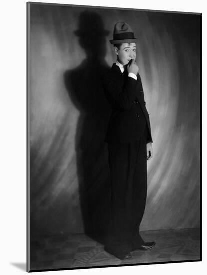 Harry Langdon, Mid-1920s-null-Mounted Photo