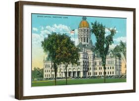 Hartford, Connecticut, Exterior View of the State Capitol Building-Lantern Press-Framed Art Print