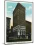 Hartford, Connecticut - Hartford National Bank Building Exterior-Lantern Press-Mounted Art Print