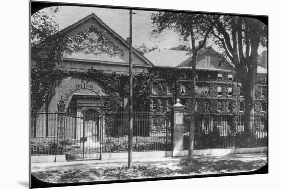 Harvard University, Cambridge, Massachusetts, USA, Late 19th or Early 20th Century-null-Mounted Photographic Print