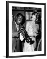 Haute societe, HIGH SOCIETY by CharlesWalters with Louis Armstrong and Grace Kelly, 1969 (b/w photo-null-Framed Photo