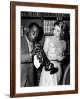 Haute societe, HIGH SOCIETY by CharlesWalters with Louis Armstrong and Grace Kelly, 1969 (b/w photo-null-Framed Photo