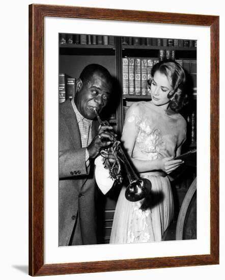 Haute societe, HIGH SOCIETY by CharlesWalters with Louis Armstrong and Grace Kelly, 1969 (b/w photo-null-Framed Photo