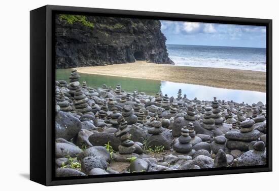 Hawaii, Kalalau Trail, Kauai, Napali, Napali Coast State Park, rock cairns-Lee Klopfer-Framed Stretched Canvas