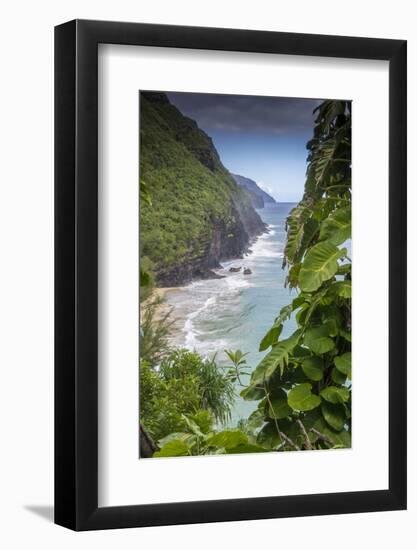 Hawaii, Kauai, Napali, Napali Coast State Park-Lee Klopfer-Framed Photographic Print