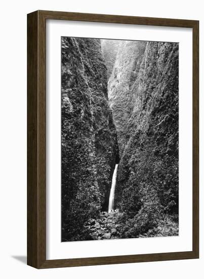 Hawaii - Sacred Falls on Oahu Island-Lantern Press-Framed Art Print