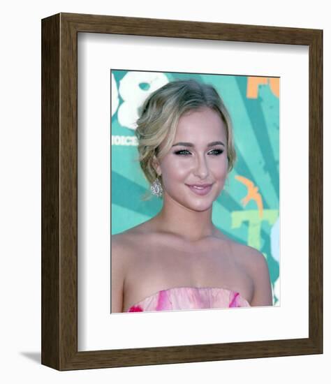 Hayden Panettiere-null-Framed Photo