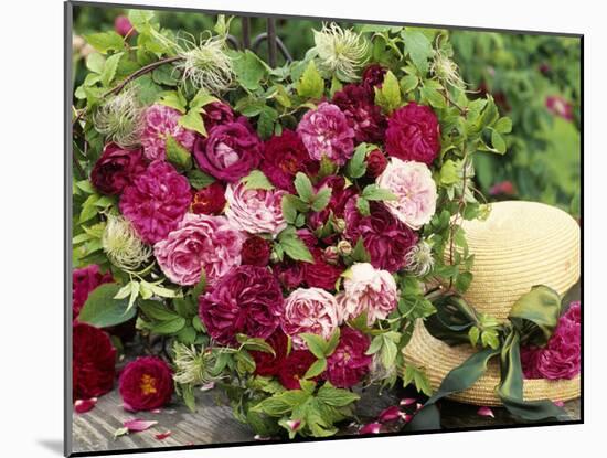 Heart Shaped Arrangement of Roses and Straw Hat-Elke Borkowski-Mounted Photographic Print