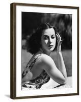 Hedy Lamarr, 1940-null-Framed Photographic Print