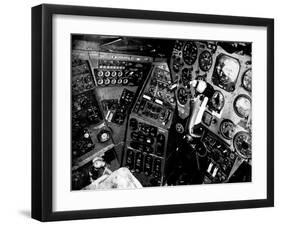 Helicopter Cockpit-Ensup-Framed Photographic Print