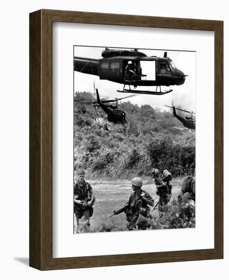 Helicopters Drop Troops-Associated Press-Framed Photographic Print