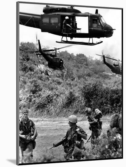 Helicopters Drop Troops-Associated Press-Mounted Photographic Print