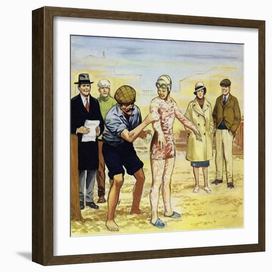Her Trainer Smothered Her in Grease for Her Second Attempt in 1926-Alberto Salinas-Framed Giclee Print