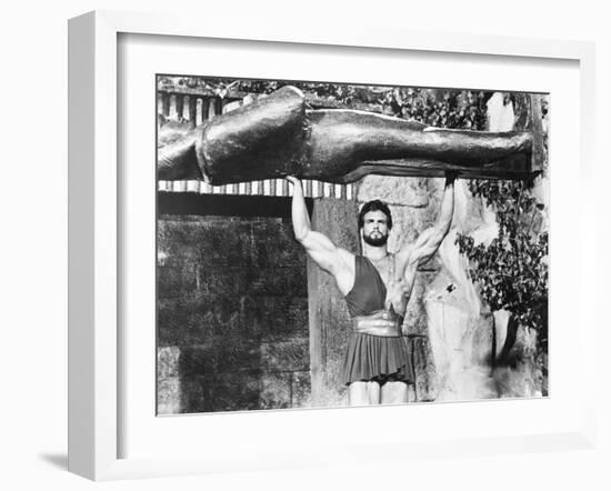 Hercules Unchained, (Aka Ercole E La Regina Di Lidia), Steve Reeves, 1959-null-Framed Photo