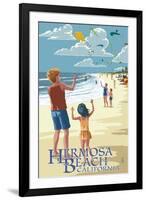 Hermosa Beach, California - Kite Flyers-Lantern Press-Framed Art Print