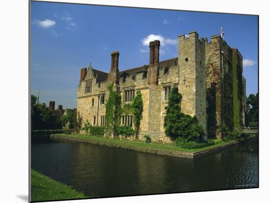 Hever Castle (1270-1470), Childhood Home of Anne Boleyn, Edenbridge, Kent, England, UK-Ian Griffiths-Mounted Photographic Print