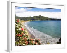 Hicks Bay, Eastland, New Zealand-David Wall-Framed Photographic Print