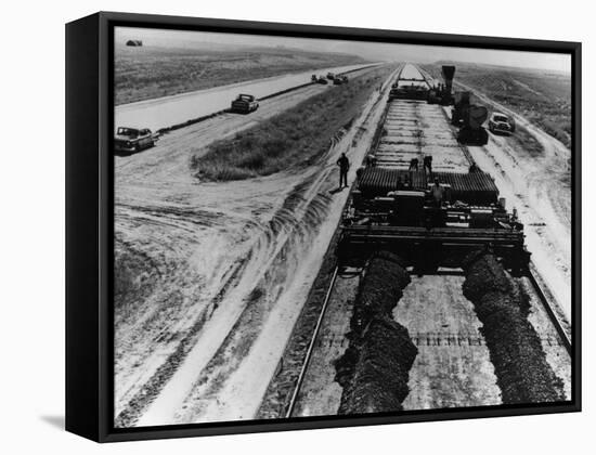 Highway Building, U.S.A.-null-Framed Stretched Canvas