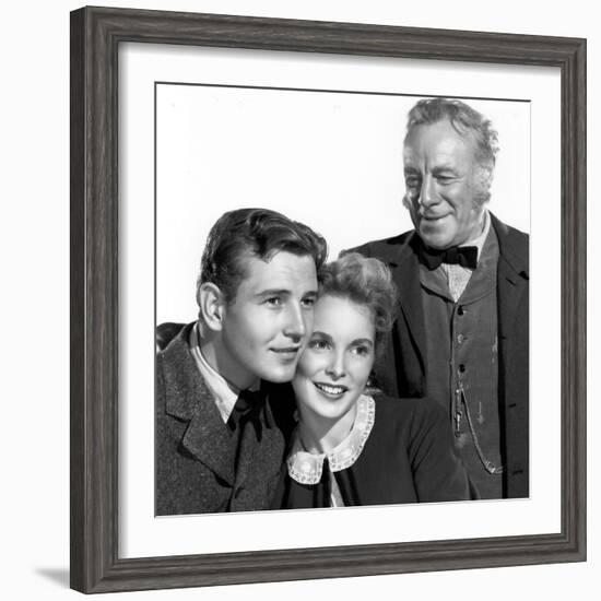 HILLS OF LASSIE, 1948 DIRECTED OF FRED M. WILCOX Tom Drake, Janet Leigh and Edmund Gwenn (b/w photo-null-Framed Photo