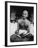 Hindu Nationalist Leader Mohandas Gandhi-null-Framed Premium Photographic Print