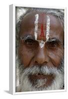 Hindu pilgrim from Jharkand wearing the trident-shaped mark worn by the devotees of Vishnu-Godong-Framed Photographic Print