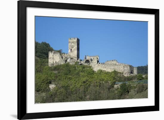 Hinterhaus castle ruins, Spitz, Wachau Valley, UNESCO World Heritage Site, Lower Austria, Austria, -Rolf Richardson-Framed Photographic Print