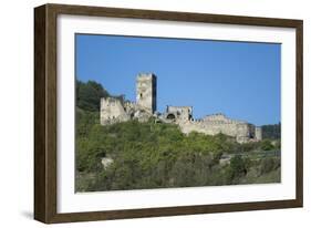 Hinterhaus castle ruins, Spitz, Wachau Valley, UNESCO World Heritage Site, Lower Austria, Austria, -Rolf Richardson-Framed Photographic Print