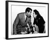 HIS GIRL FRIDAY, 1940 directed by HOWARD HAWKS Cary Grant and Rosalind Russell (b/w photo)-null-Framed Photo