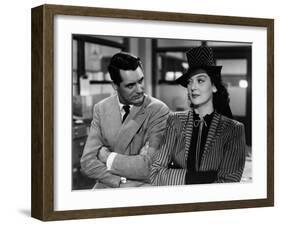 His Girl Friday, Cary Grant, Rosalind Russell, 1940-null-Framed Photo