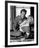 Histoire by detective (Detective Story) by William Wyler with Eleanor Parker, Kirk Douglas, 1951 (b-null-Framed Photo