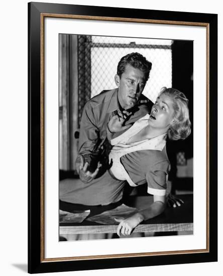 Histoire by detective (Detective Story) by William Wyler with Eleanor Parker, Kirk Douglas, 1951 (b-null-Framed Photo