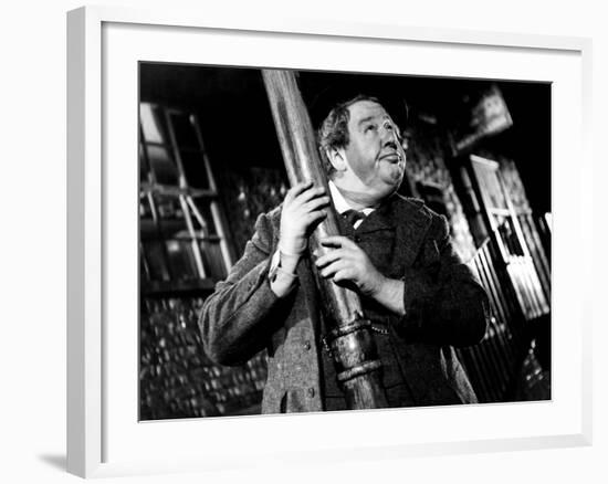 Hobson's Choice, Charles Laughton, 1954-null-Framed Photo