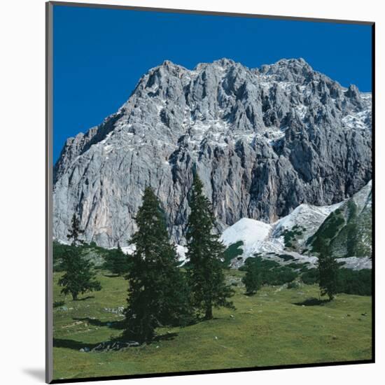 Hochfelderalp Wetterstein Wall-null-Mounted Art Print