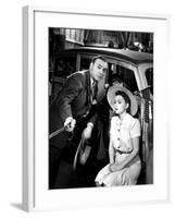 Hold Back The Dawn, Charles Boyer, Olivia Dehavilland, 1941-null-Framed Photo