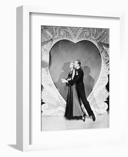 Holiday Inn, 1942-null-Framed Photographic Print