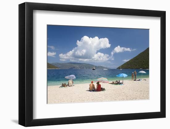 Holidaymakers on Antisamos Beach, Sami, Kefalonia (Kefallonia) (Cephalonia)-Ruth Tomlinson-Framed Photographic Print