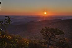 USA, Virginia, Shenandoah National Park, Sunrise along Skyline Drive in the Fall-Hollice Looney-Photographic Print