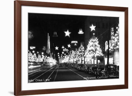 Hollywood, California - Santa Claus Lane Parade on Hollywood Blvd-Lantern Press-Framed Art Print