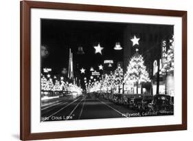 Hollywood, California - Santa Claus Lane Parade on Hollywood Blvd-Lantern Press-Framed Art Print