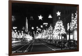 Hollywood, California - Santa Claus Lane Parade on Hollywood Blvd-Lantern Press-Framed Art Print