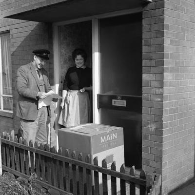 'Home Delivery of a Cooker, Darfield, Barnsley, South Yorkshire, 1963