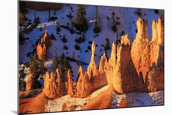Hoodoos and Snow Lit by Strong Dawn Light in Winter-Eleanor Scriven-Mounted Photographic Print