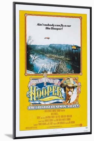 Hooper, US poster, Burt Reynolds, 1978, © Warner Brothers/courtesy Everett Collection-null-Mounted Art Print