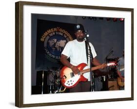 Hootie and the Blowfish at the Kickoff for the 1998 Goodwill Games at Rockefeller Center-Dave Allocca-Framed Premium Photographic Print