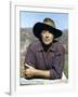 Horizons sans Frontieres THE SUNDOWNERS by Fred Zinnemann with Robert Mitchum, 1960 (photo)-null-Framed Photo