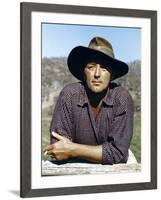 Horizons sans Frontieres THE SUNDOWNERS by Fred Zinnemann with Robert Mitchum, 1960 (photo)-null-Framed Photo