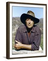 Horizons sans Frontieres THE SUNDOWNERS by Fred Zinnemann with Robert Mitchum, 1960 (photo)-null-Framed Photo