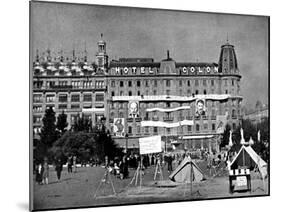 Hotel Colon, Barcelona; Spanish Civil War, 1936-null-Mounted Art Print