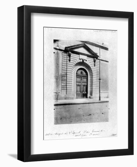 Hotel Du Grand Veneur in Paris, 60 Rue De Turenne, 1901-Eugene Atget-Framed Premium Giclee Print